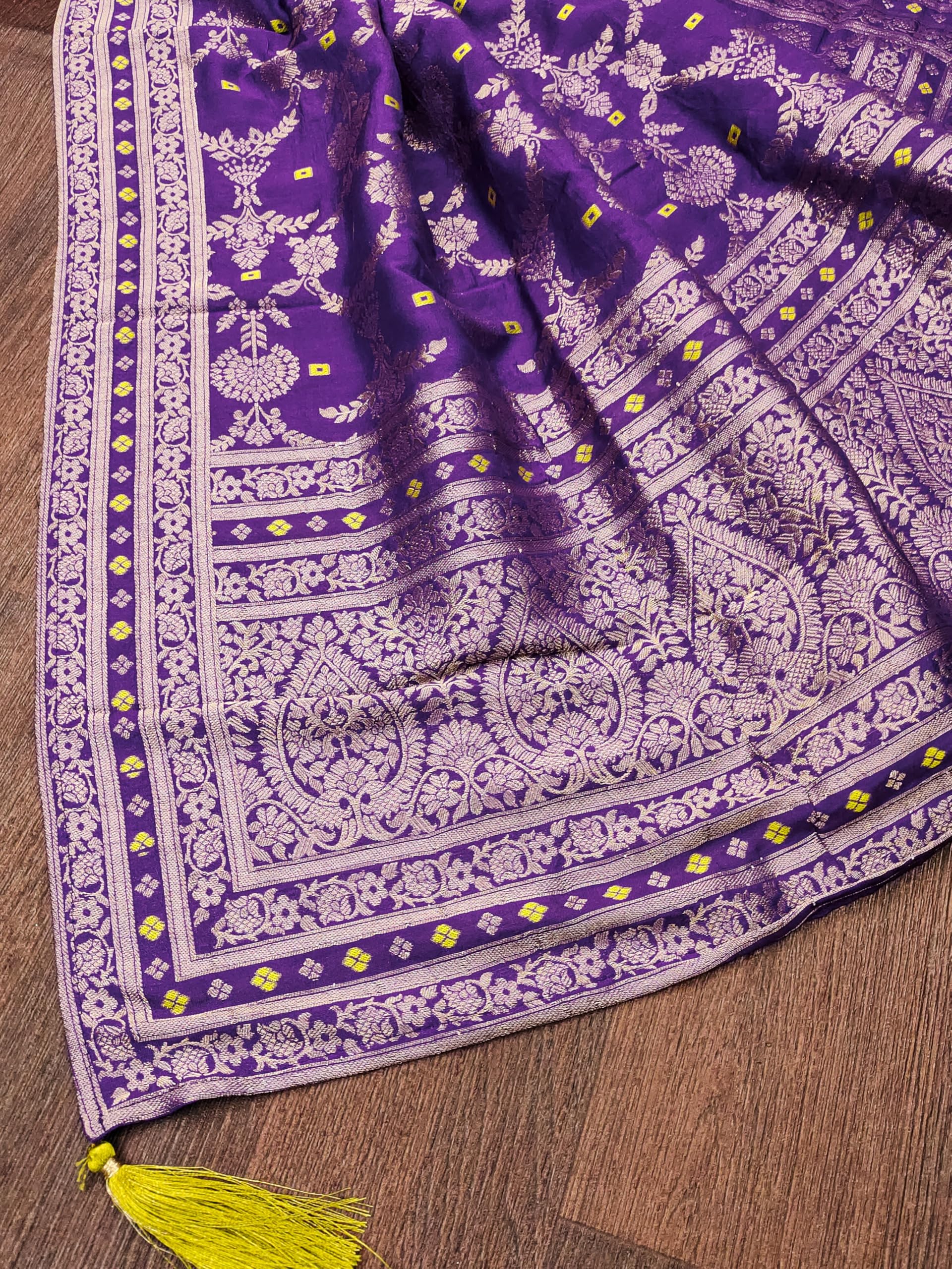 TRENDMALLS Women's Banarasi Silk Ethnic Motiff Design Dupatta (D08-Purple) - Image 3