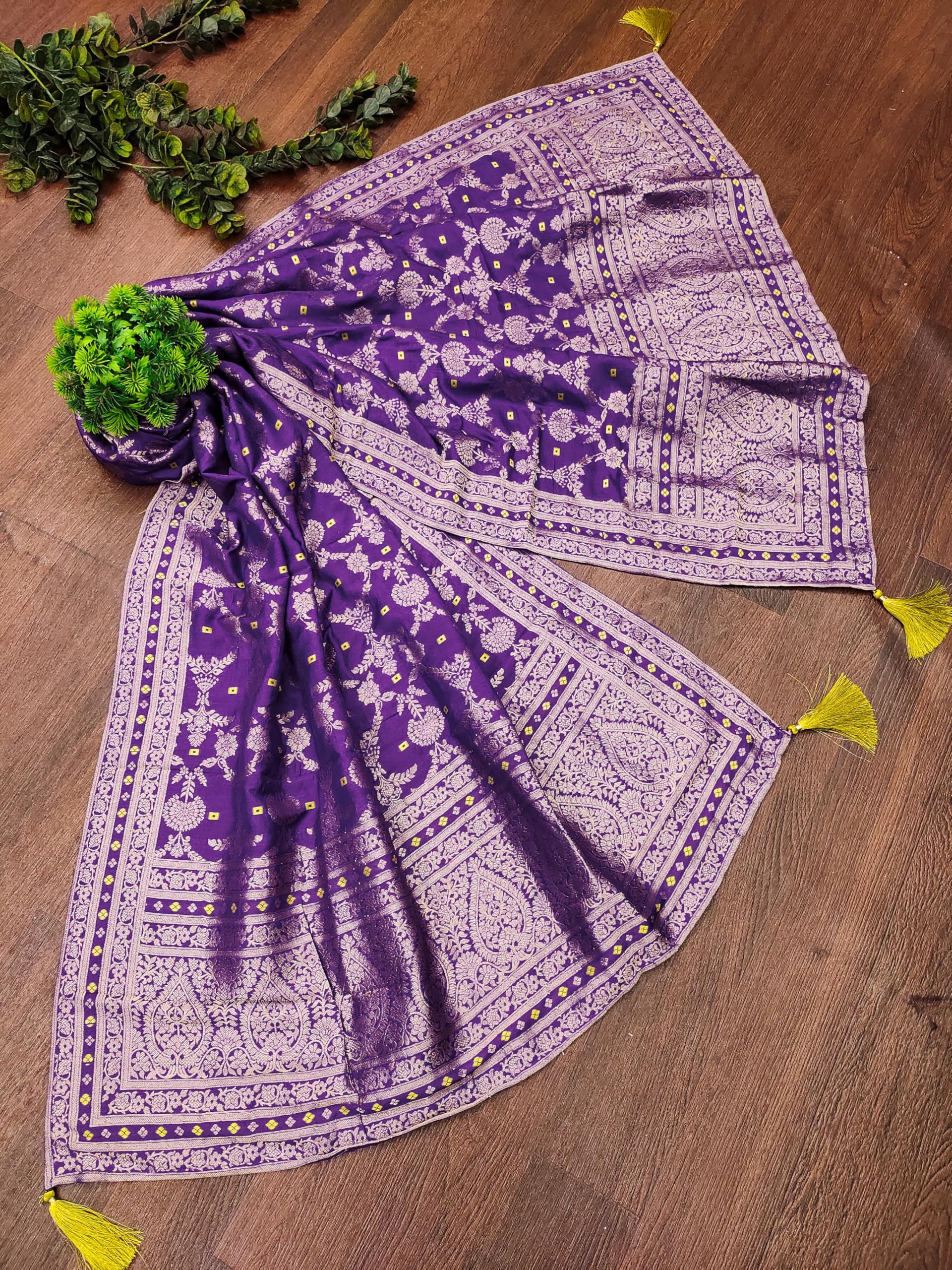 TRENDMALLS Women's Banarasi Silk Ethnic Motiff Design Dupatta (D08-Purple) - Image 5