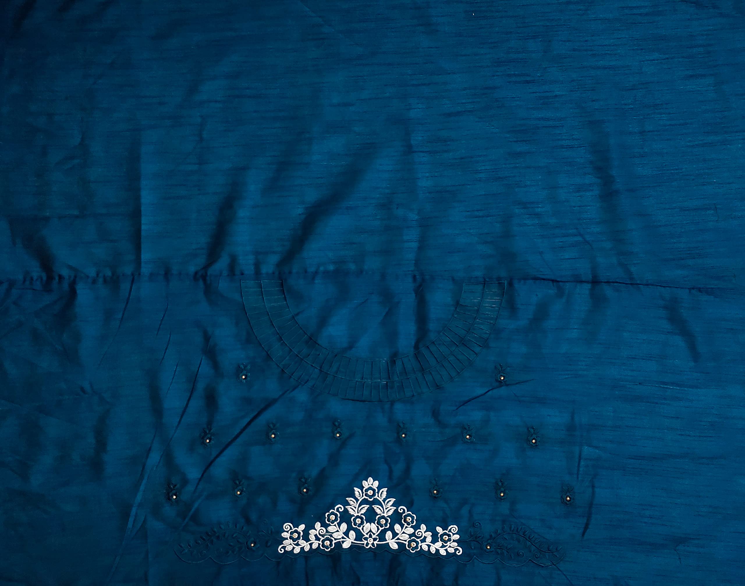 TRENDMALLS Women's Crepe Silk Embroidery Work Saree with Unstitch Blouse Piece - Image 8