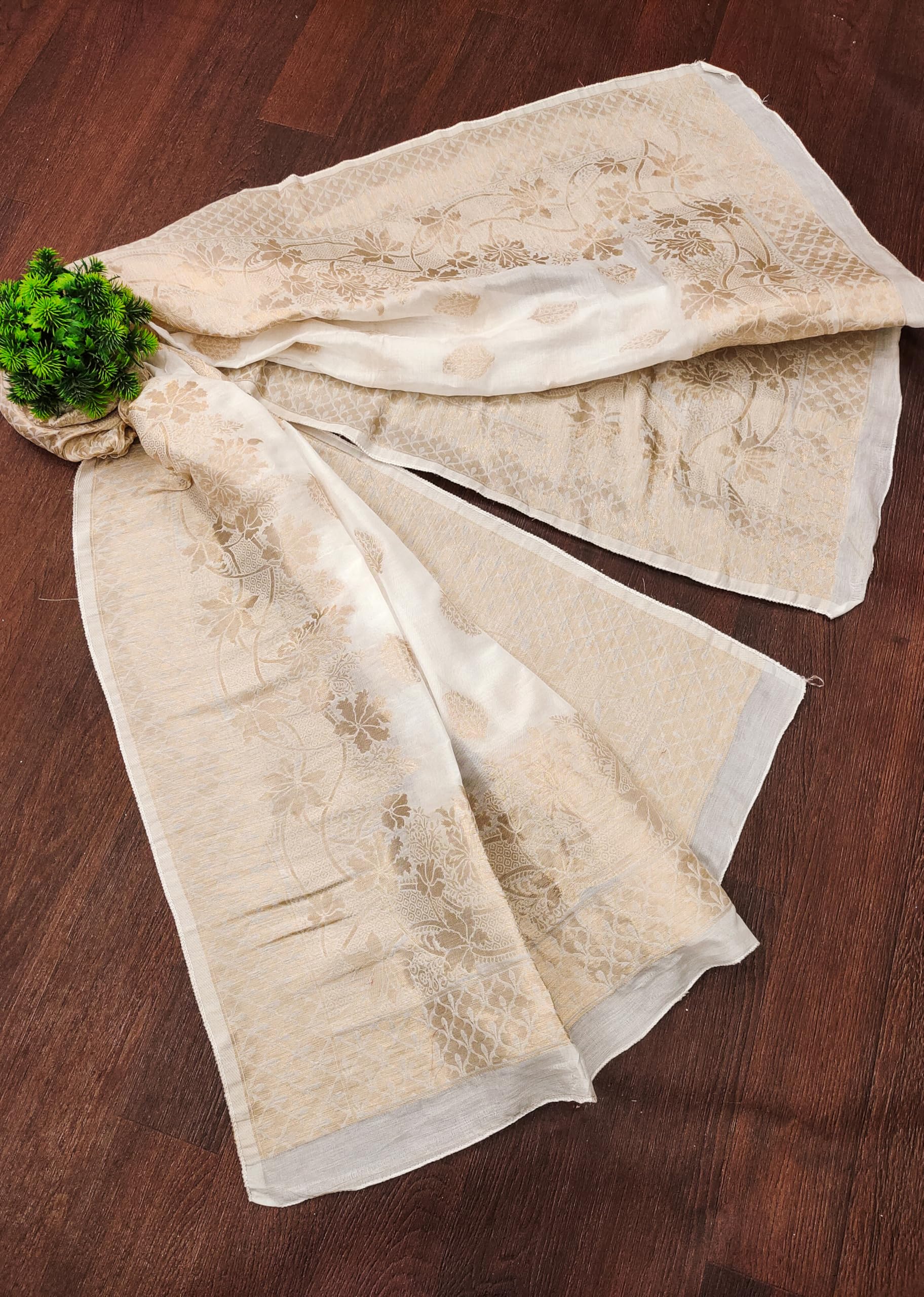 TRENDMALLS Women's Jacquard Silk Floral Design Dupatta (D06-WhiteGolden) - Image 5